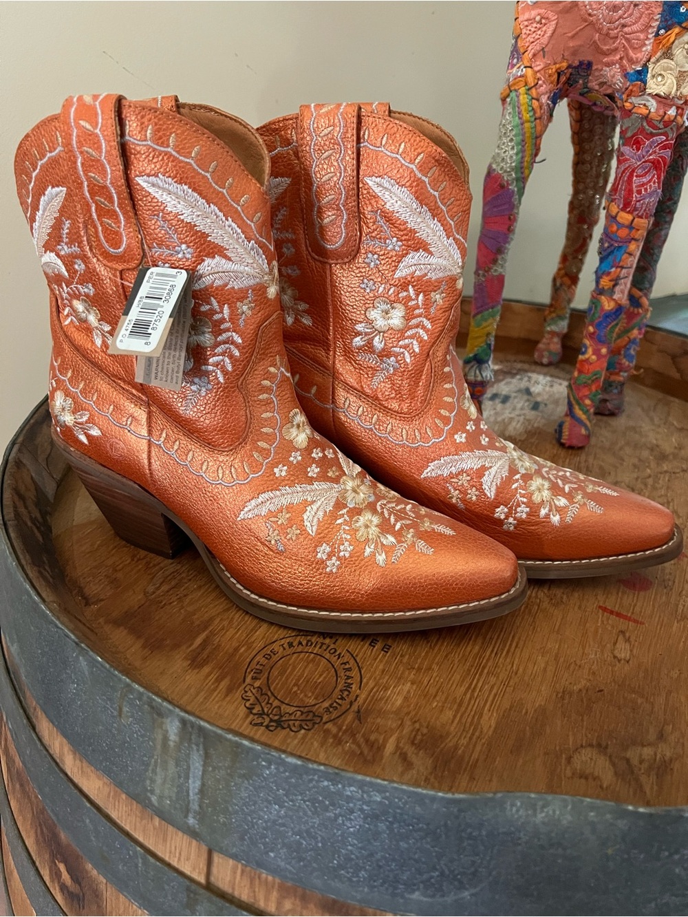 Dingo boots / booties
